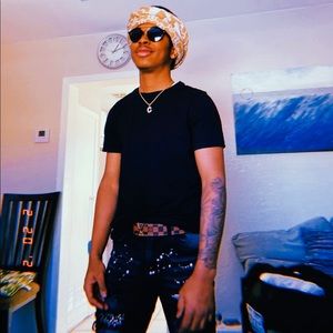 Meet your Posher, Collin